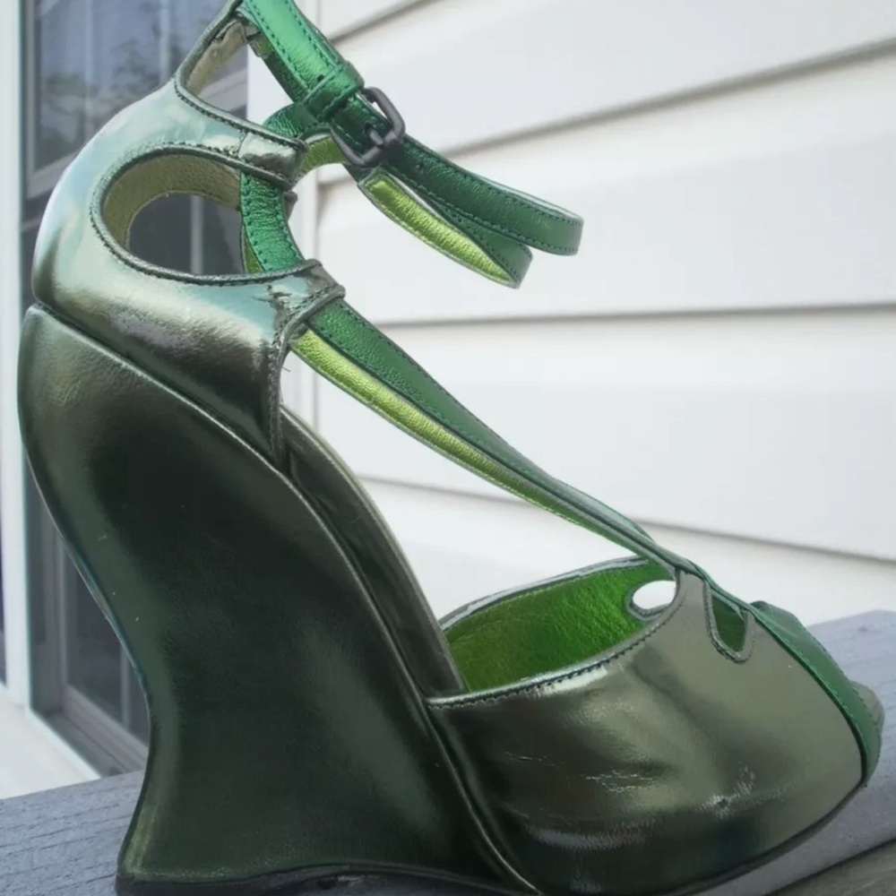BOTTEGA VENETA Metallic Leather Wedge Sandal, Size 7, EU 37!
